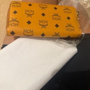 MCM Orange Key & Card Holder